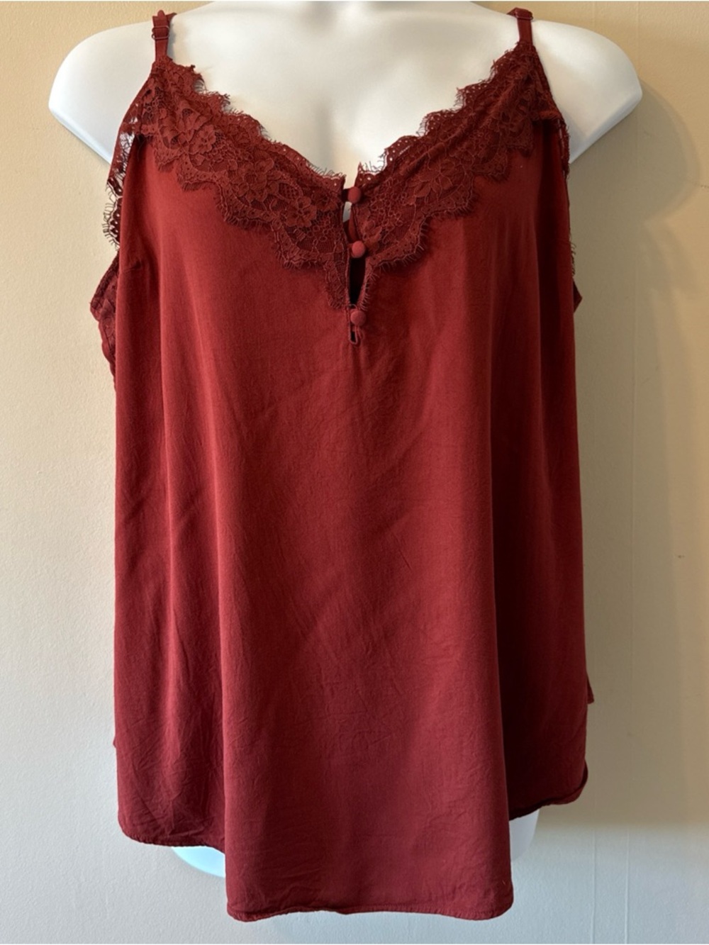 Torrid | Size 3 Ava Stretch Challis Plus Size Sexy Lace Trim Red Cami Tank Top